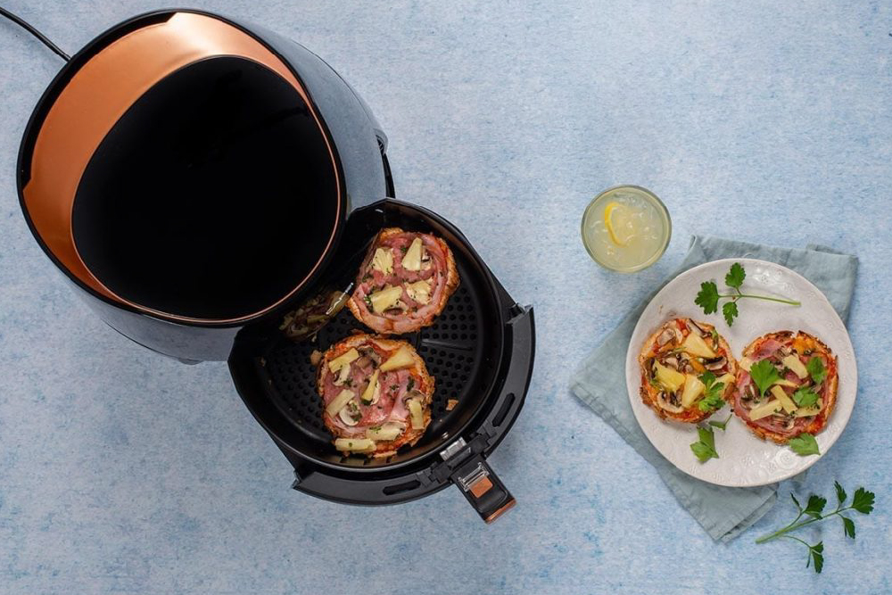 Kiddies Bread Roll Pizza